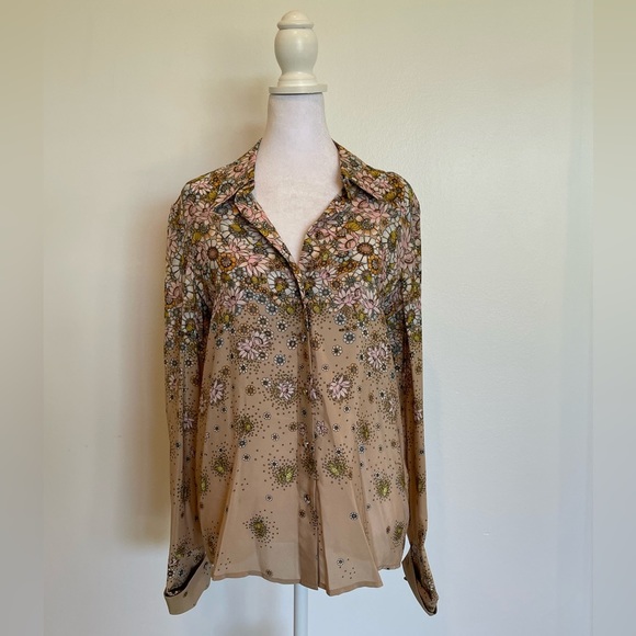 Top Shop UNIQUE Silk Floral Button Down Size 4 / Small - Picture 3 of 8